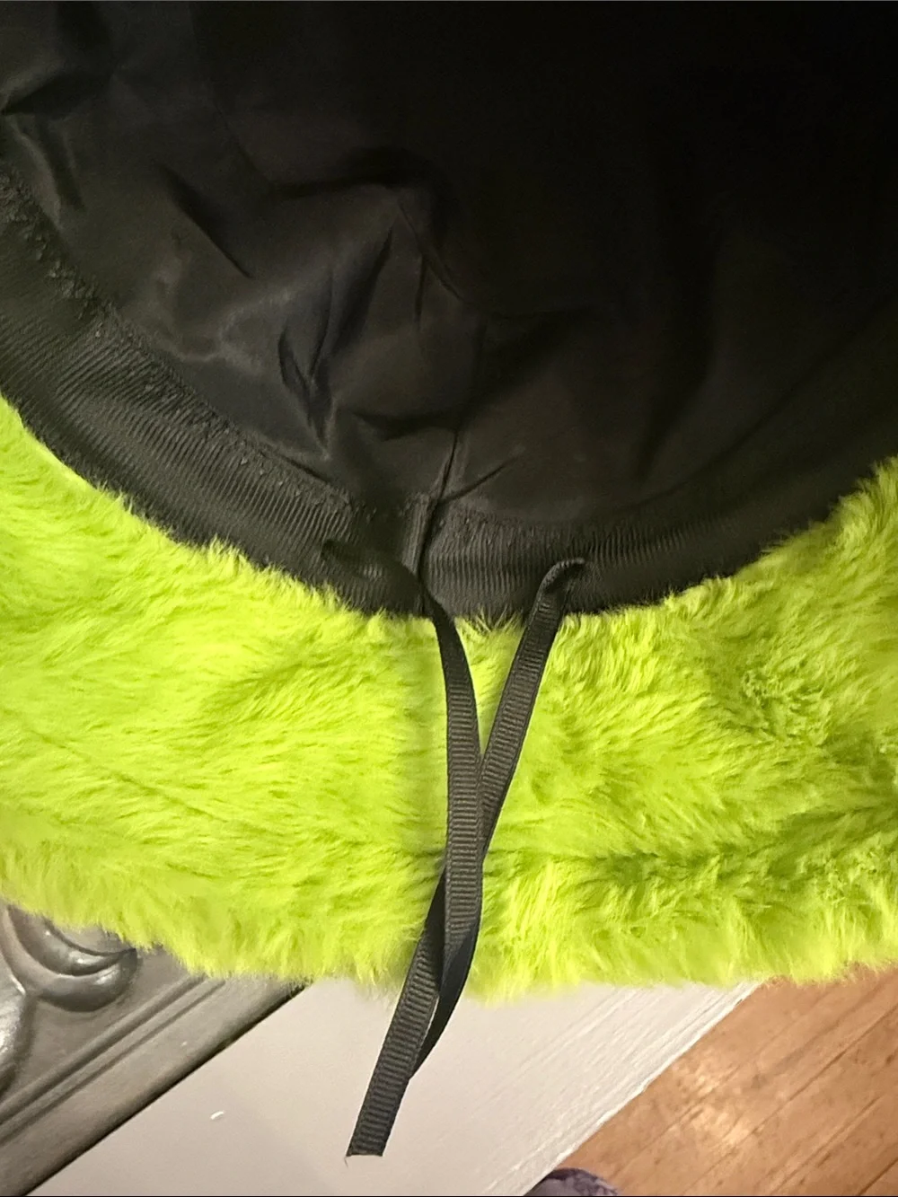 LA Embroidered Faux Fur Lime Green Bucket Hat Fuzzy - Picture 5 of 8